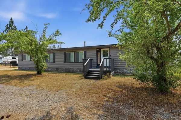 3210 E Denison-Chattaroy Rd, Chattaroy, WA 99003