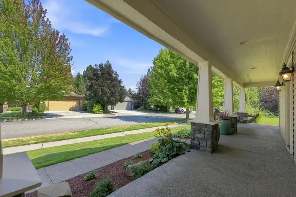 6726 S Shelby Ridge St, Spokane, WA 99224