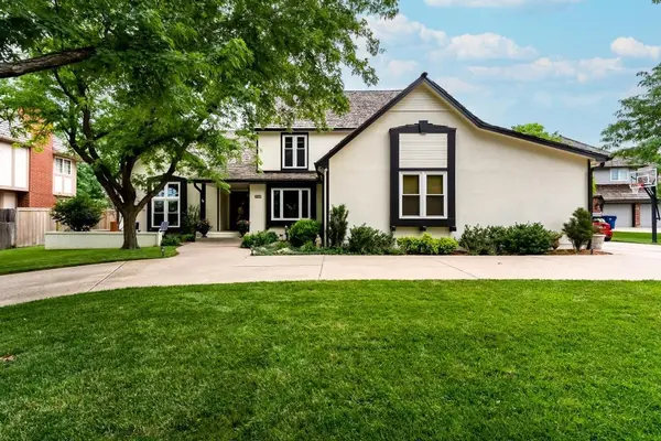 9108 E ELM ST, Wichita, KS 67206