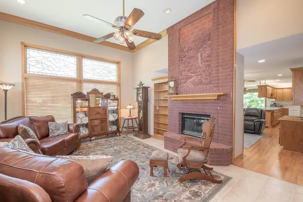 4102 N Jasmine St, Wichita, KS 67226