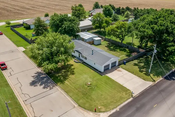 505 E 5TH AVE, Norwich, KS 67118