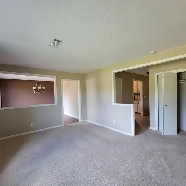 15775 SW Ponderosa Rd, Rose Hill, KS 67133