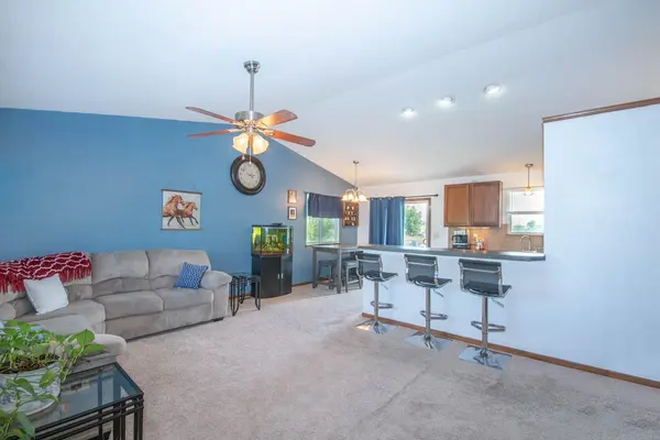 1211 E Appleton St, Valley Center, KS 67147