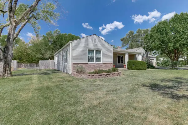 9 N East Pkwy, Wichita, KS 67206