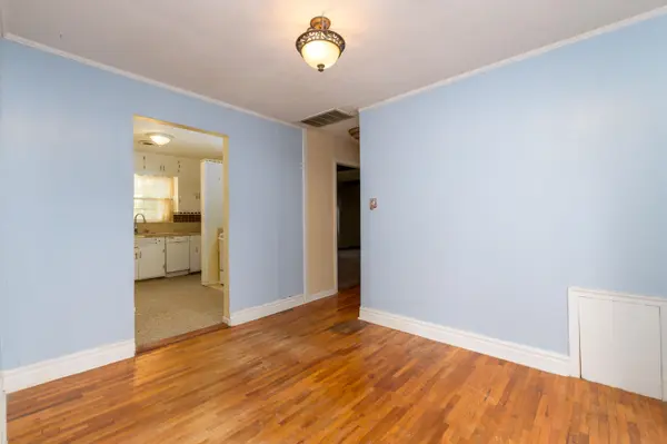 1217 ANN ST, Winfield, KS 67156