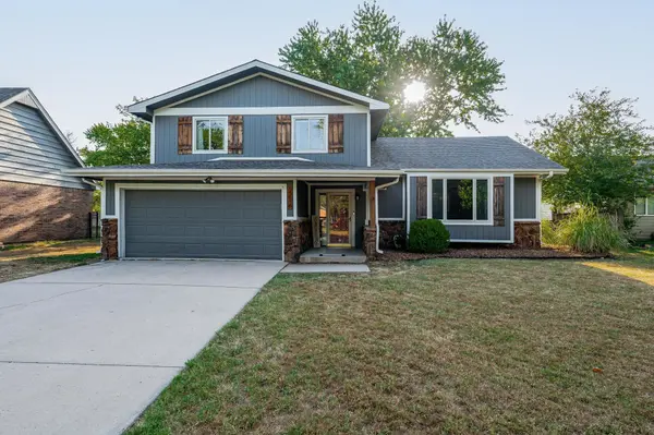 2216 N Hathway Cir, Wichita, KS 67226