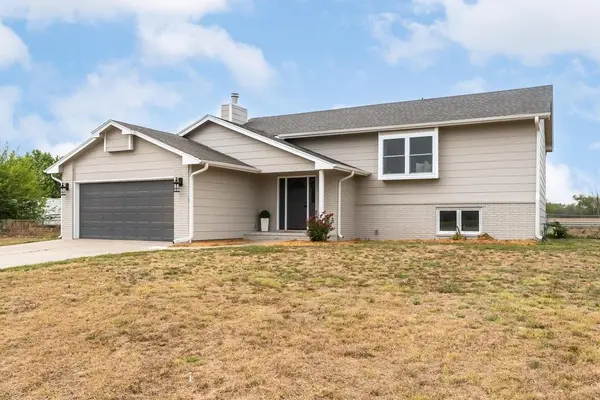 8649 S Ida, Haysville, KS 67060