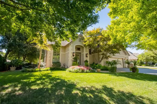 13009 E KILLENWOOD DR, Wichita, KS 67230