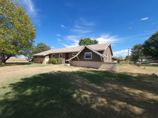 1145 N Anthony Ave, Anthony, KS 67003