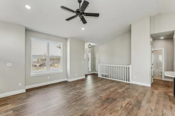 6727 N Silverton St, Park City, KS 67219