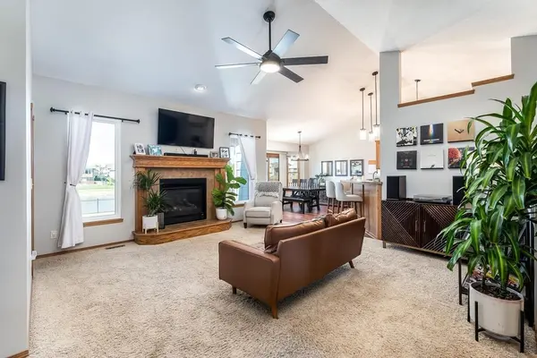 2537 N Fieldstone St, Andover, KS 67002