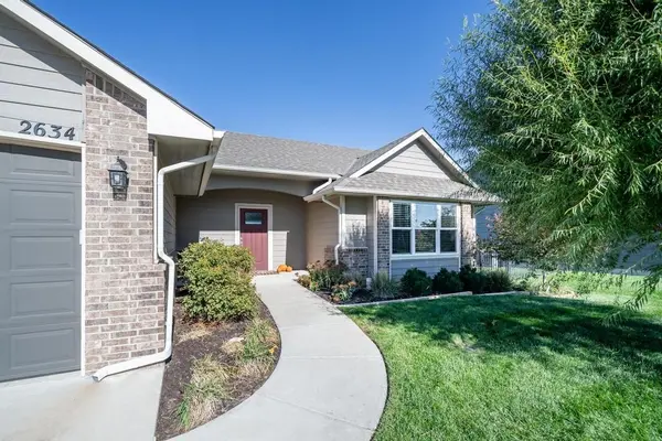 2634 S Lark Ln, Wichita, KS 67215