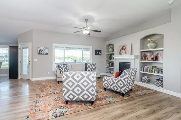 2634 S Lark Ln, Wichita, KS 67215