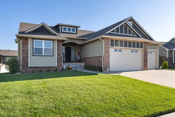 2730 S Lark Ln, Wichita, KS 67215