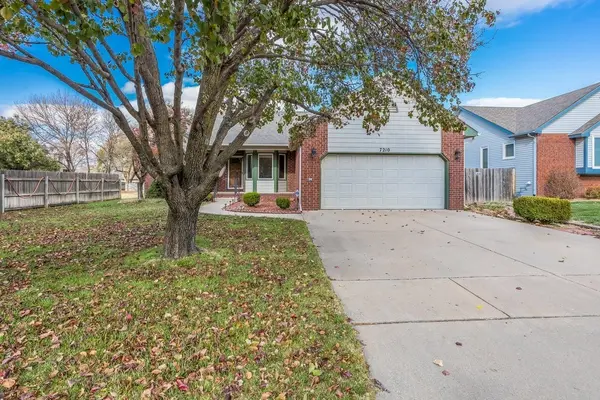 7210 W Barrington St, Wichita, KS 67212