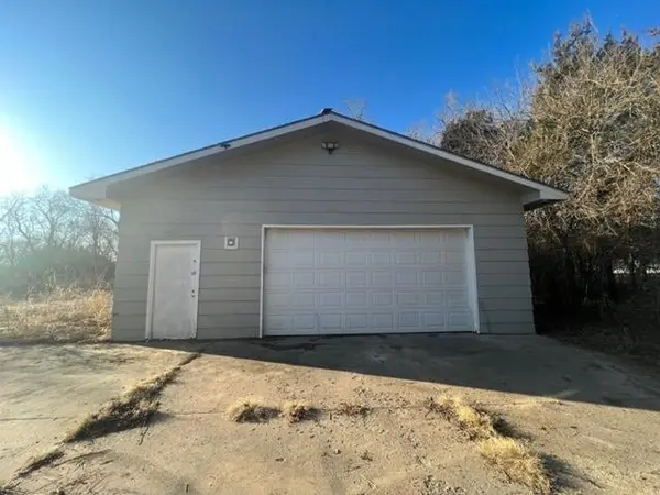 14940 SW Millcrest Acres Rd, Augusta, KS 67010