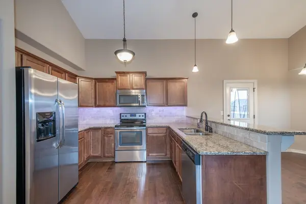 8516 E Chris St, Bel Aire, KS 67226