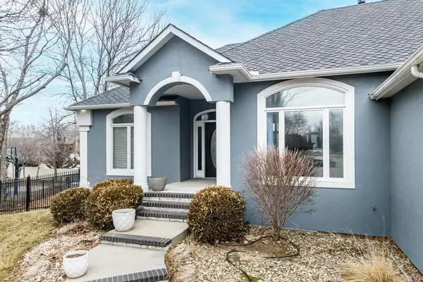 7914 W Meadow Park Ct, Wichita, KS 67205