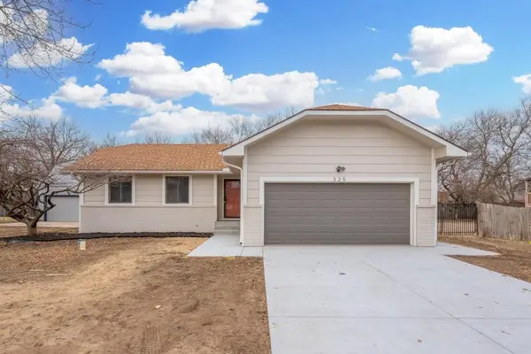 325 N Rutgers St, Wichita, KS 67212