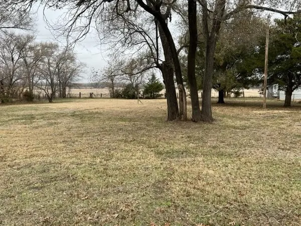 3544 SW 100th St, Augusta, KS 67010