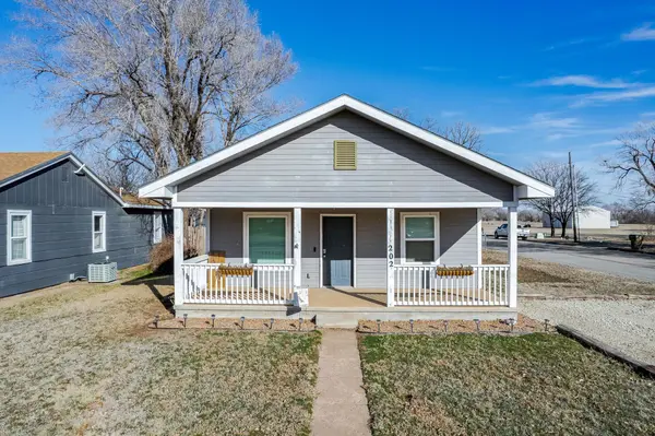 202 Harrison St, Cheney, KS 67025