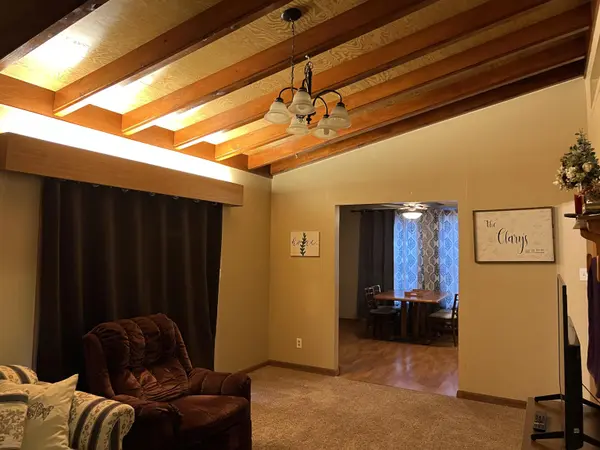 509 Northridge Rd, Newton, KS 67114