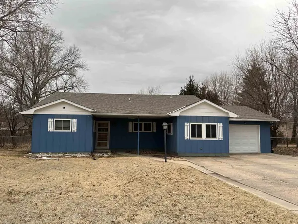 509 Northridge Rd, Newton, KS 67114