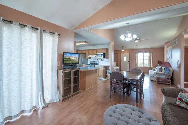 16135 SW Indianola Rd, Rose Hill, KS 67133