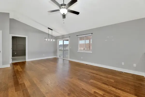 748 N Wakefield Ave, Valley Center, KS 67147