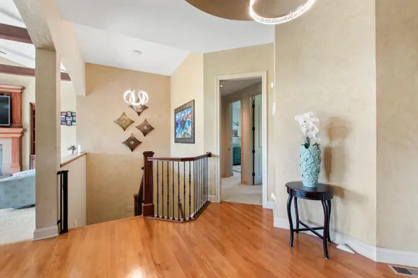 2224 N Rough Creek Rd, Derby, KS 67037