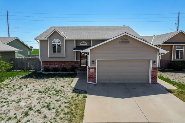 2369 S Milstead Ct, Wichita, KS 67209