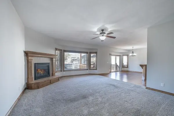 600 N Woodstone Dr, Andover, KS 67002
