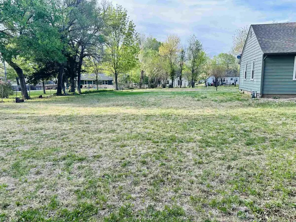 1401 Osage St, Augusta, KS 67010