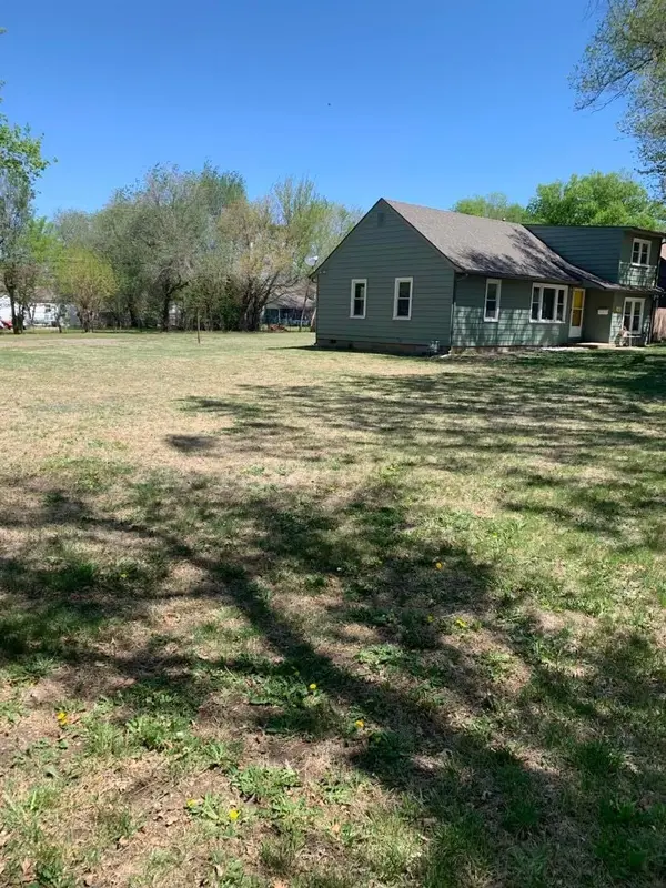 1401 Osage St, Augusta, KS 67010