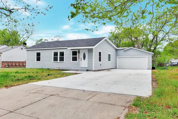 725 N Bebe St, Wichita, KS 67212