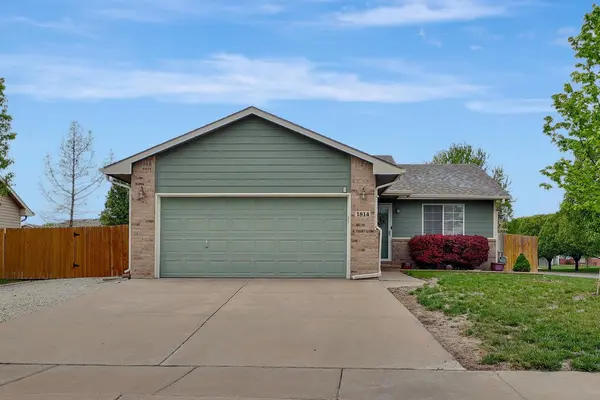 1814 E Autumn Place, Goddard, KS 67052