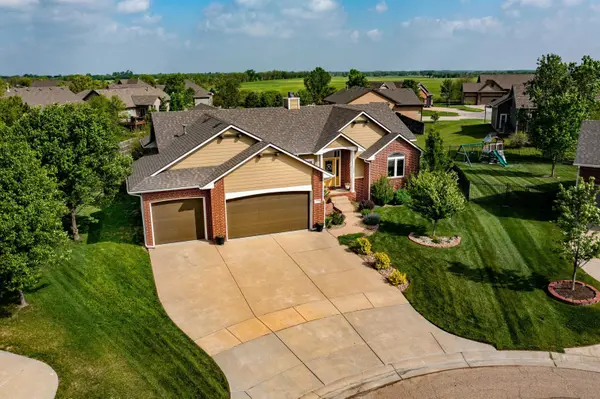 13810 E CAMDEN CHASE CT, Wichita, KS 67228