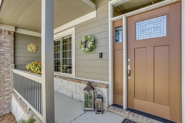 15611 E HAZEL NUT CIR, Wichita, KS 67230