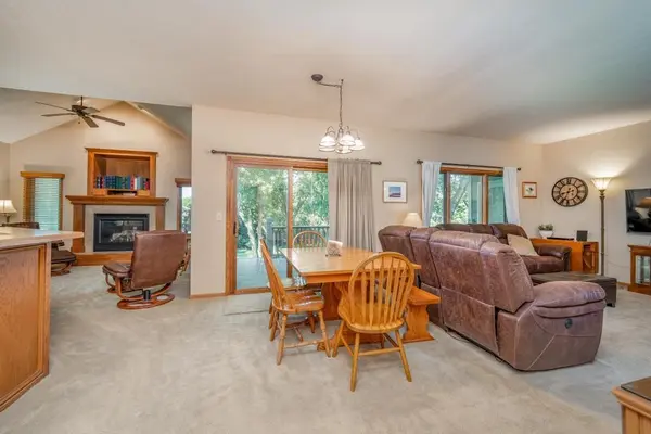 6509 W CLEAR MEADOW CIR, Wichita, KS 67205