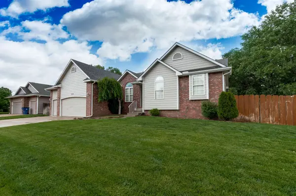 2714 N shefford, Wichita, KS 67205