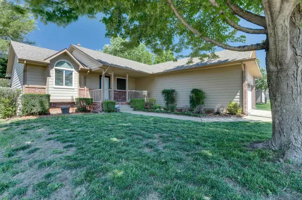1219 S Longford St, Wichita, KS 67207