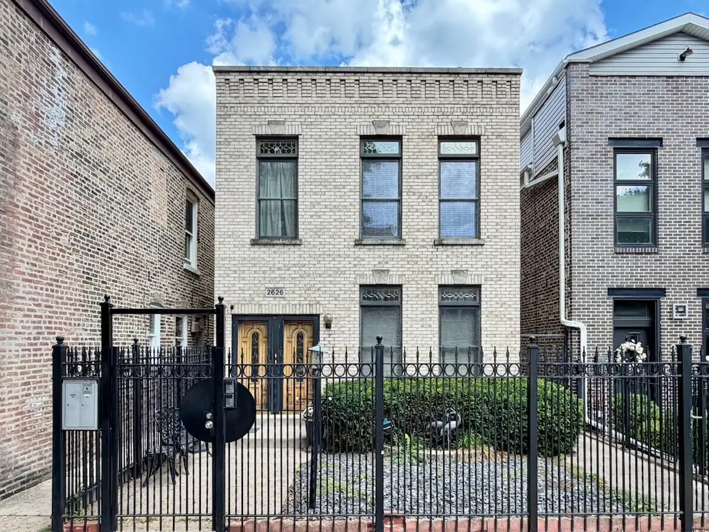 2626 W Superior AVE #2, Chicago, IL 60612