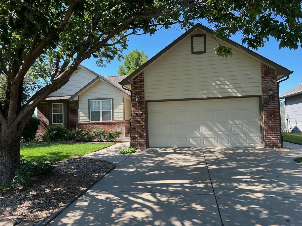 1522 Jubilee, Haysville, KS 67060