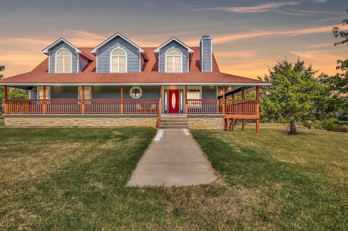 1356 STATE ROAD 15, Mulvane, KS 67110