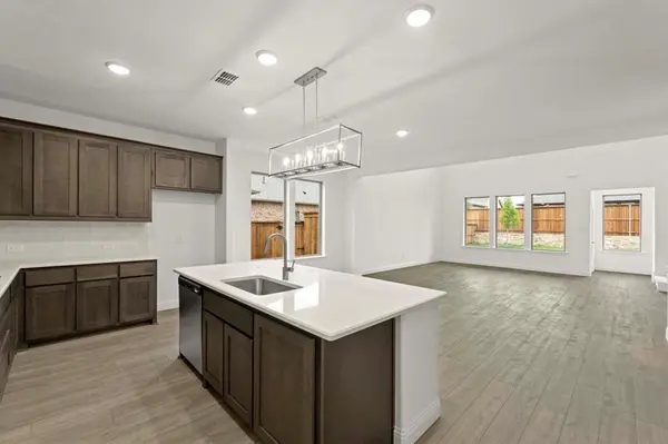 1443 Canadian Lane, Van Alstyne, TX 75495