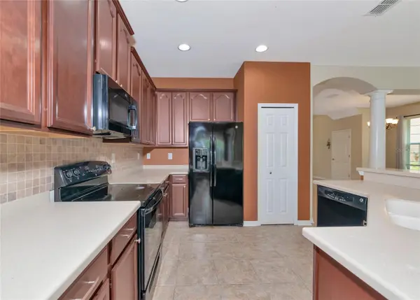 5519 NAPA DR, Sarasota, FL 34243