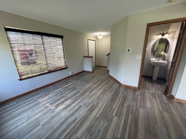 39321 N Melbourne CT, Beach Park, IL 60083