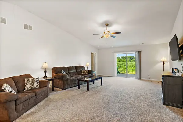 4517 Squaw Valley DR #4517, Loves Park, IL 61111