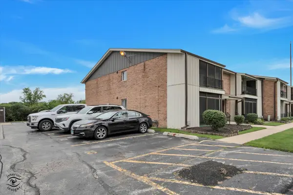 17713 Harlem AVE #15, Tinley Park, IL 60477