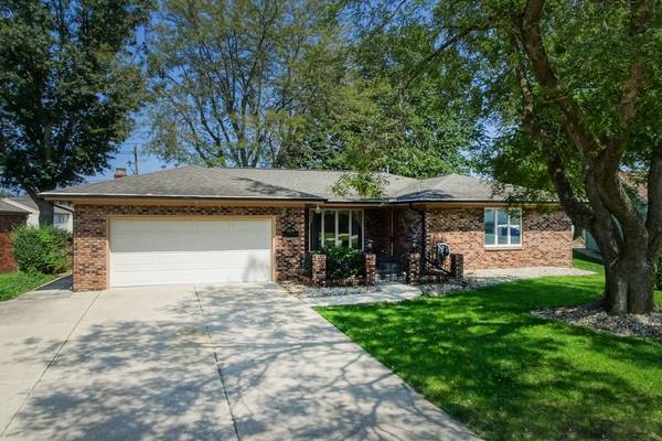 1420 Westview DR, Normal, IL 61761